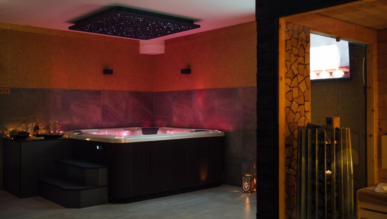 Wellness Relax - Luxusni Ξενοδοχείο Πράγα Εξωτερικό φωτογραφία