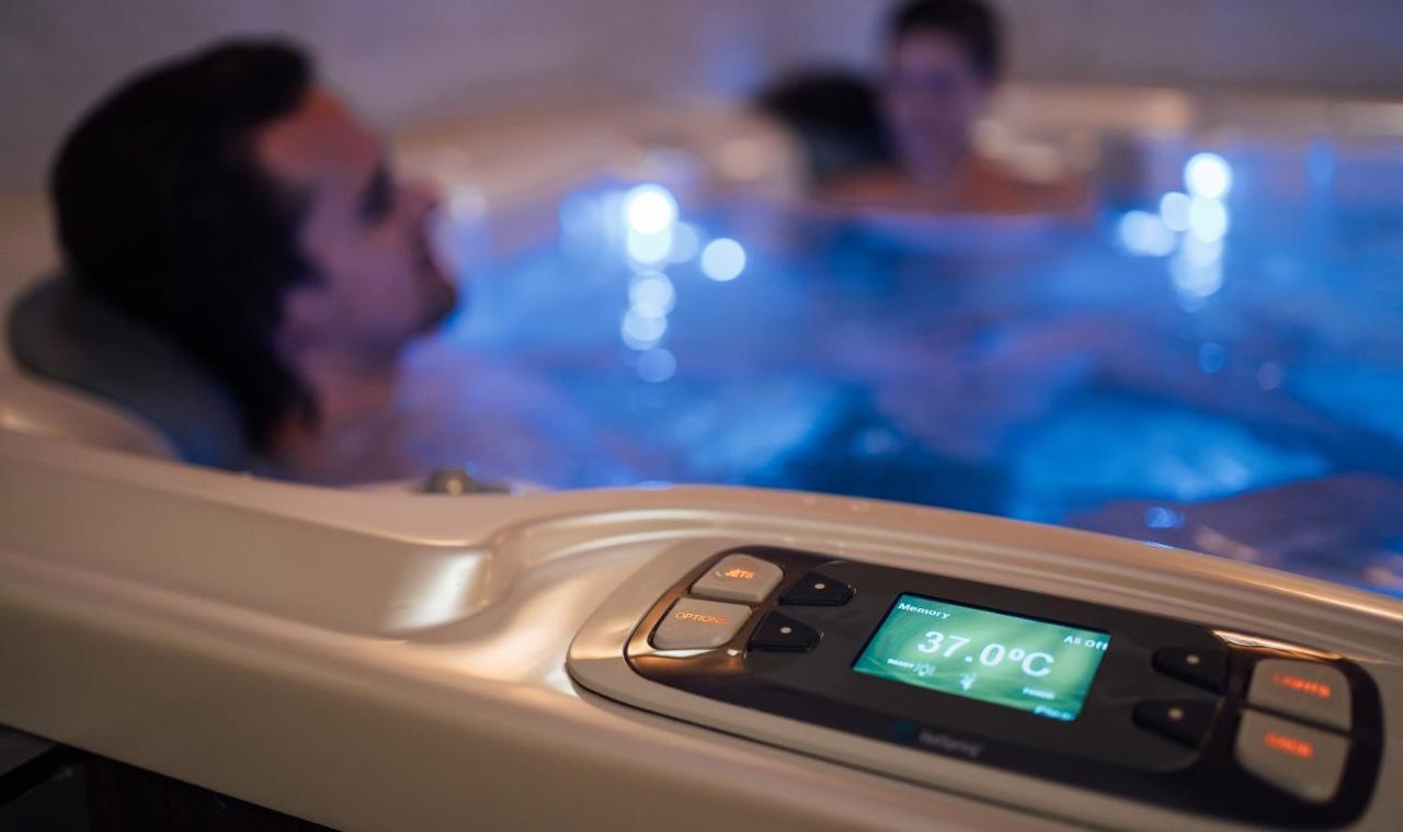Wellness Relax - Luxusni Ξενοδοχείο Πράγα Εξωτερικό φωτογραφία