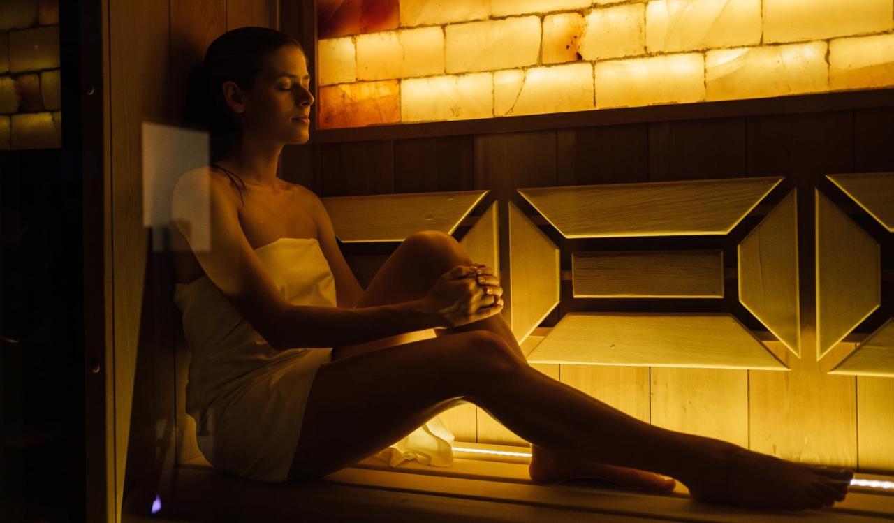 Wellness Relax - Luxusni Ξενοδοχείο Πράγα Εξωτερικό φωτογραφία
