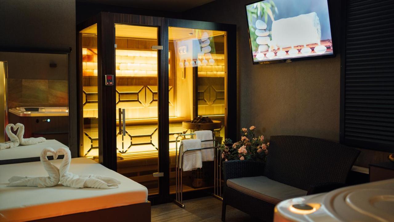 Wellness Relax - Luxusni Ξενοδοχείο Πράγα Εξωτερικό φωτογραφία