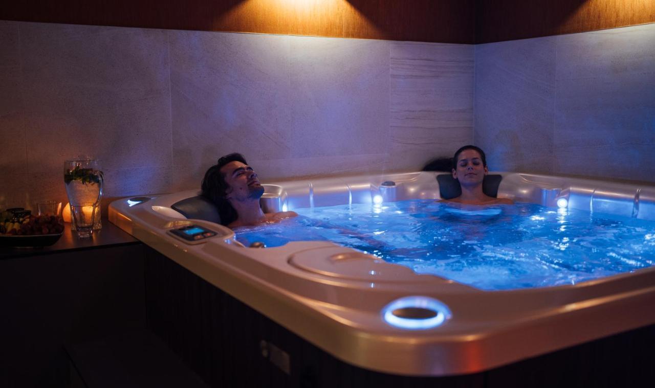 Wellness Relax - Luxusni Ξενοδοχείο Πράγα Εξωτερικό φωτογραφία